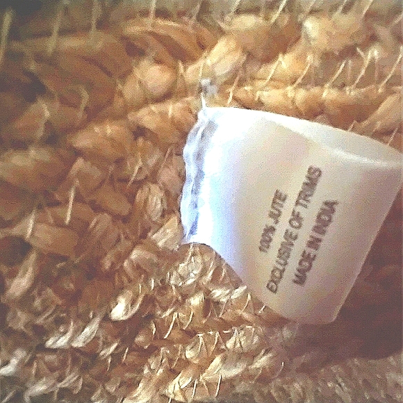 SOLD!!!!!Bag Weaved NWT Gorgeous Large Weaved Basket Style Bag - Picture 14 of 16